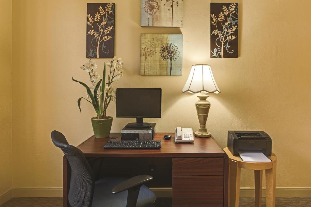 La Quinta By Wyndham West Palm Beach Airport מראה חיצוני תמונה