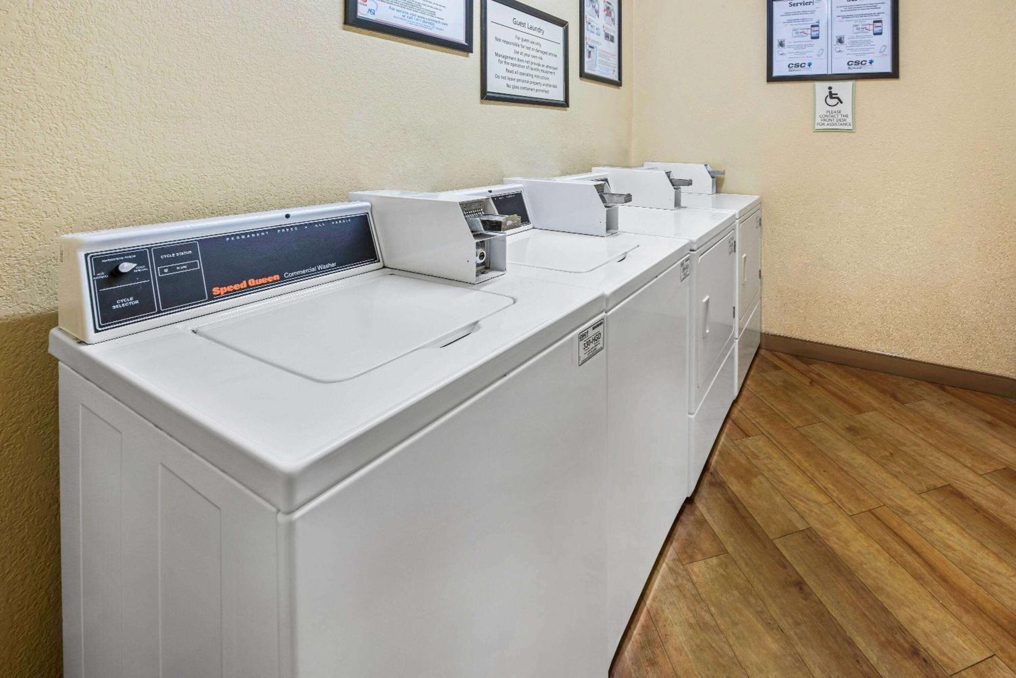 La Quinta By Wyndham West Palm Beach Airport מראה חיצוני תמונה