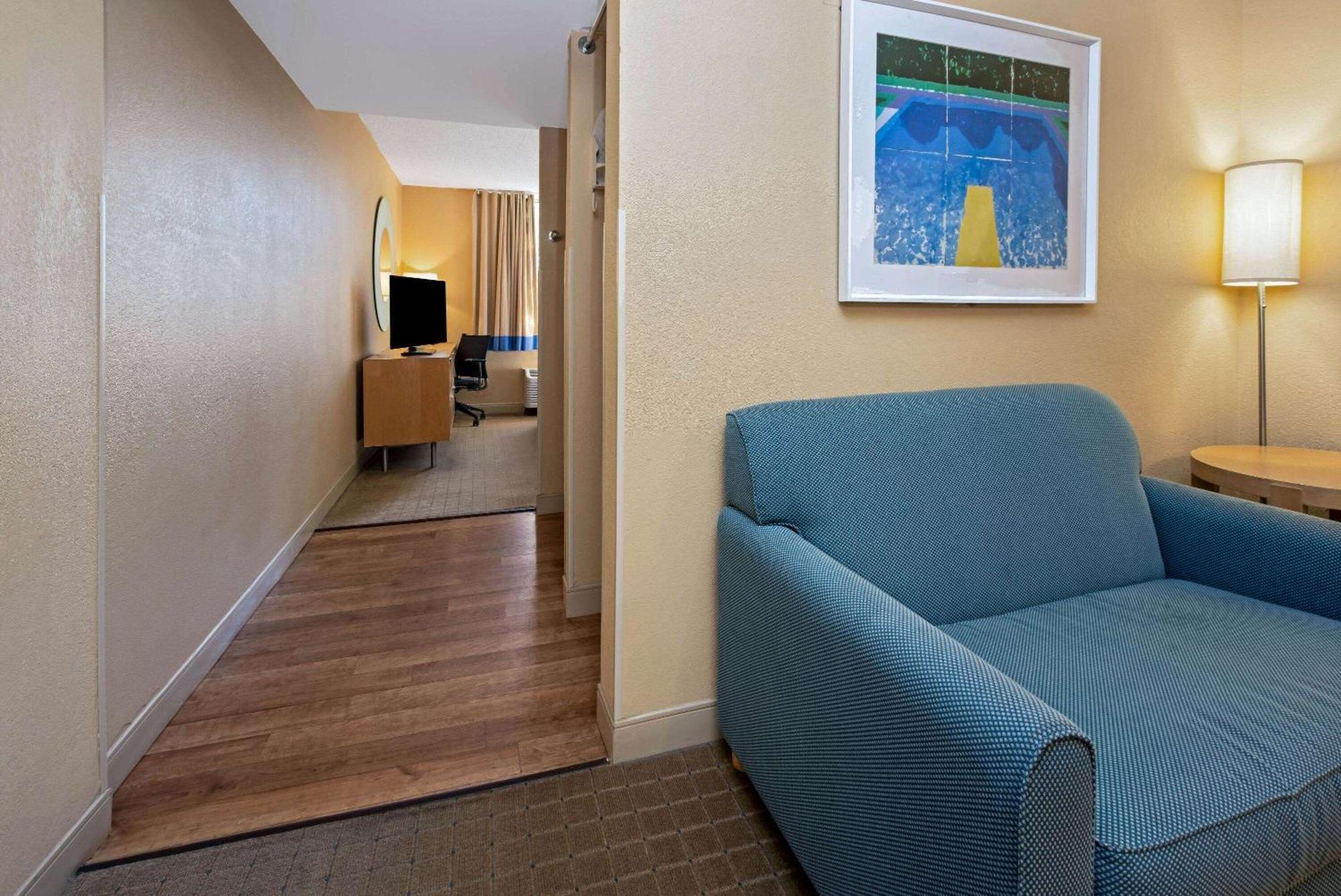 La Quinta By Wyndham West Palm Beach Airport מראה חיצוני תמונה