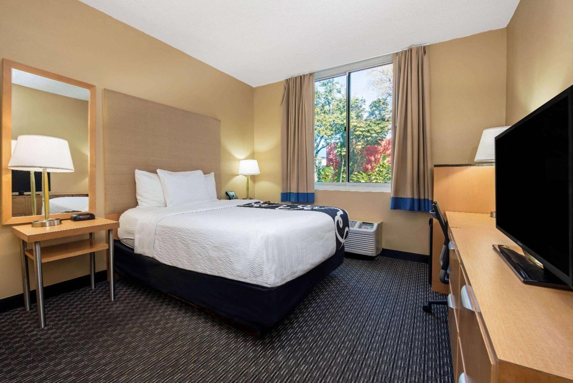 La Quinta By Wyndham West Palm Beach Airport מראה חיצוני תמונה