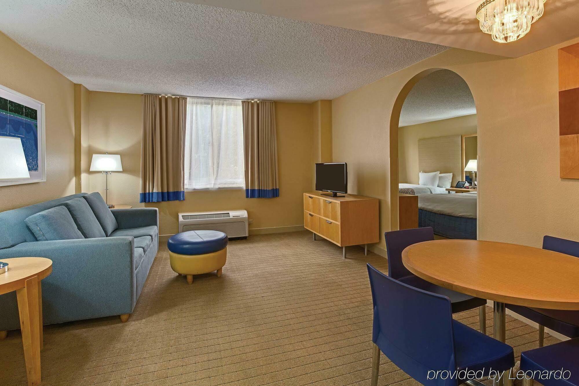 La Quinta By Wyndham West Palm Beach Airport מראה חיצוני תמונה